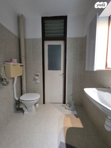 דירה, אפק, קרית ביאליק