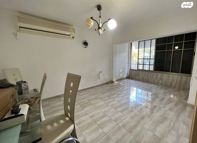 קיבוץ גלויות 