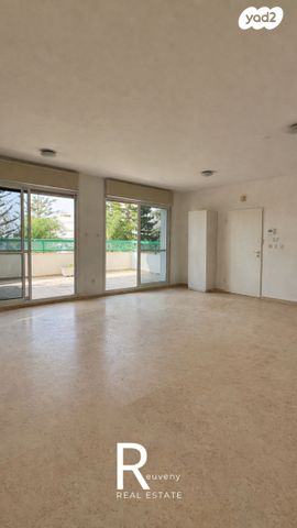 נאות אפקה ב'