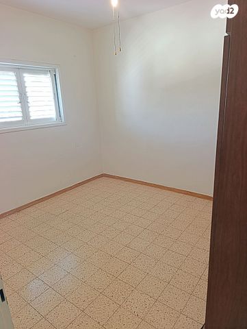 דירה, זאב ז'בוטינסקי, ד' / מערב מרכז העיר, רחובות