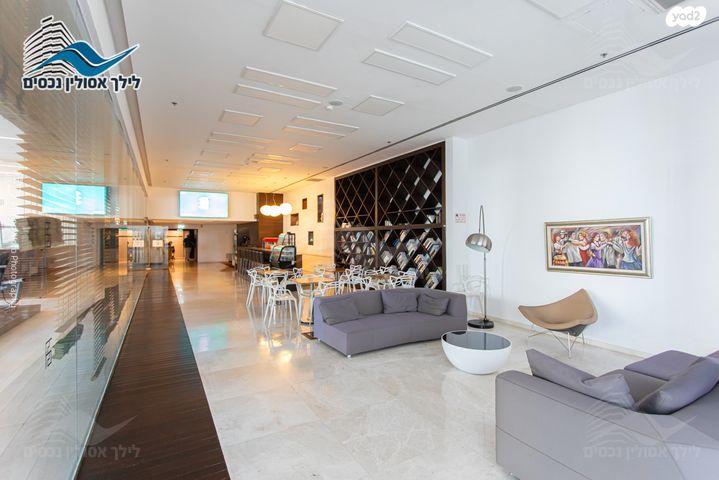 דירה, שדרות אבא חושי, חיפה