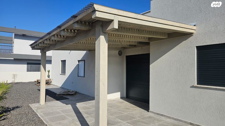 בית פרטי/ קוטג', נורית