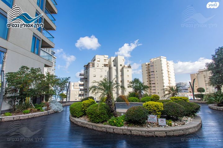 דירה, שדרות אבא חושי, חיפה