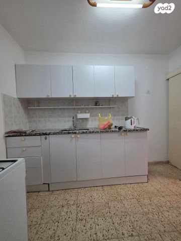 דירה, אפק, קרית ביאליק