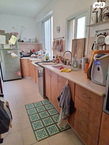 דירה, מרום נווה, רמת יצחק, רמת גן