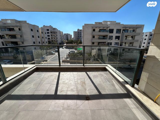 דירה, שוהם, אבני חן, חריש