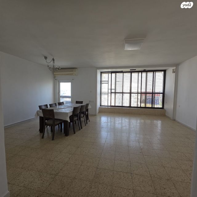 דירה, לוין שמעון זאב, מרכז, הרצליה