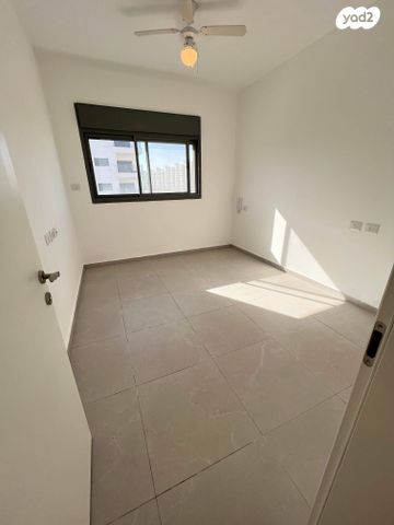 דירה, אפיקי מים 14, אגמים מזרח, אשקלון