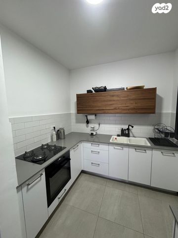 דירה, עיר היין, אשקלון