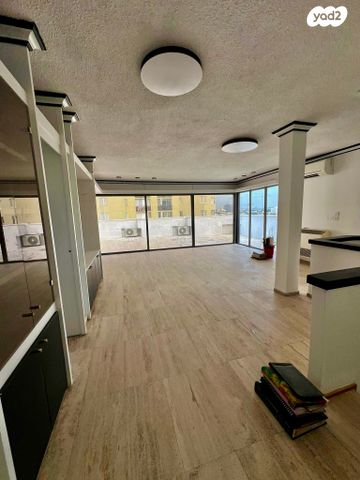 דופלקס, הצפון החדש - כיכר המדינה, תל אביב יפו