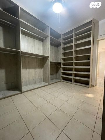 גג/ פנטהאוז, רעננה