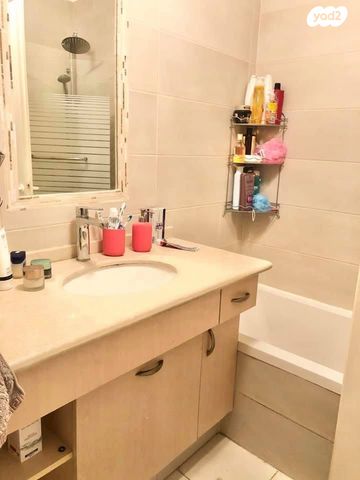 דירה, שדרות ח"ן, הצפון הישן - דרום, תל אביב יפו