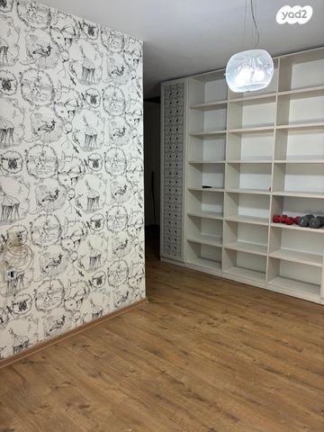 גג/ פנטהאוז, רעננה