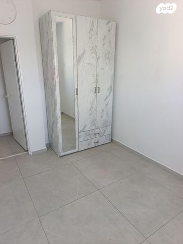 גג/ פנטהאוז, החשמונאים, גרין ועם, חולון