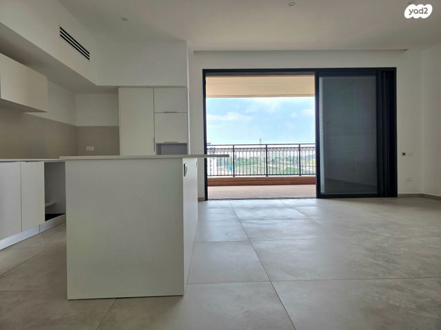 גג/ פנטהאוז, מרכז דרום, רעננה