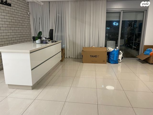 דירה, קרית אילון, חולון