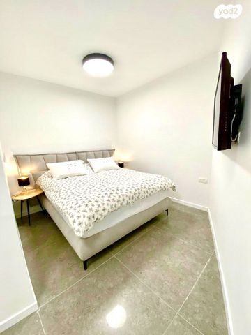 דירת גן, תל אביב יפו