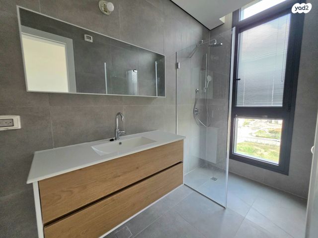 גג/ פנטהאוז, מרכז דרום, רעננה