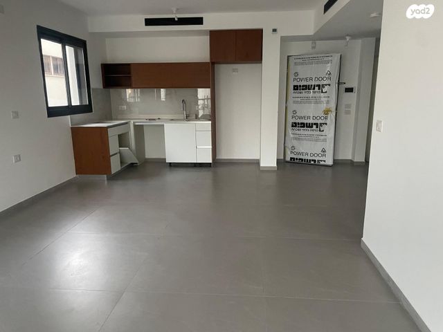 דירה, ביאליק, מרכז, קרית עבודה, חולון