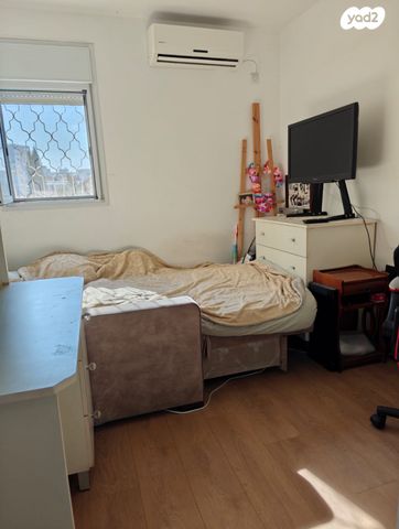 דירה, שדרות מונטיפיורי 20, ברנע, אשקלון