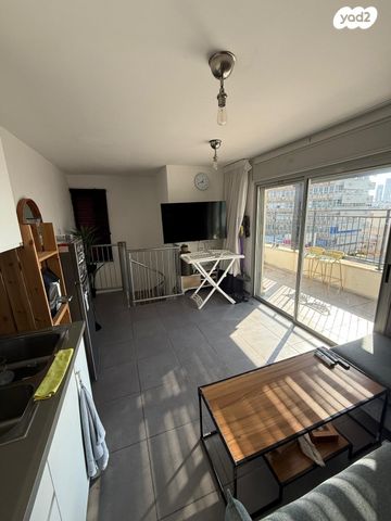 גג/ פנטהאוז, בן יהודה 31, לב תל אביב, לב העיר צפון, תל אביב יפו