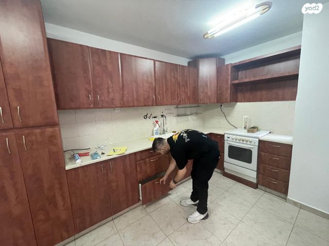 דירה, תל חי, אברמוביץ', ראשון לציון