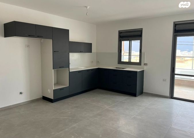 דירה, נחל עבדת, אופקים