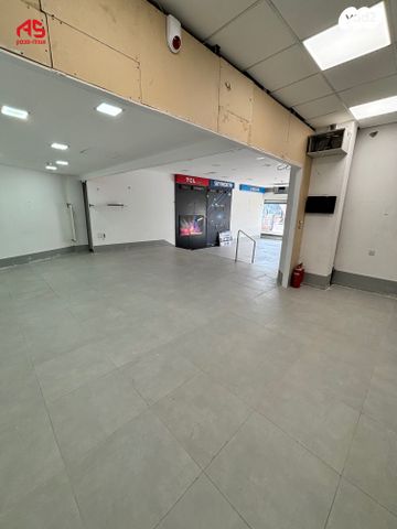 חנויות/ שטח מסחרי, הרב עובדיה יוסף, רמב"ם, חדרה