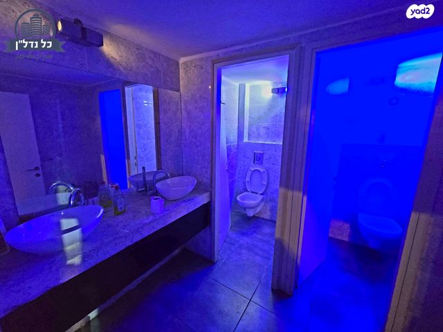 אולמות, בר יוחאי, גבעת הרצל, אזור המלאכה יפו, תל אביב יפו