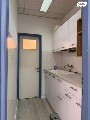 משרדים, תפוצות ישראל 5, תל גנים, גבעתיים