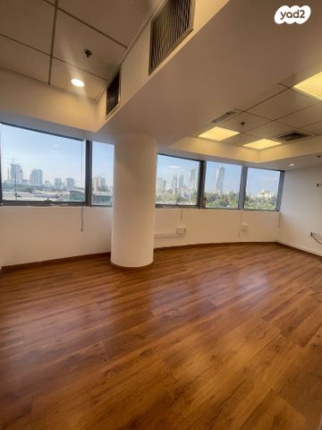 משרדים, דרך מנחם בגין, בורסה, רמת גן