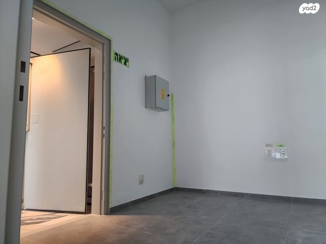 קליניקות, עמק 2, צריפין החדשה, באר יעקב