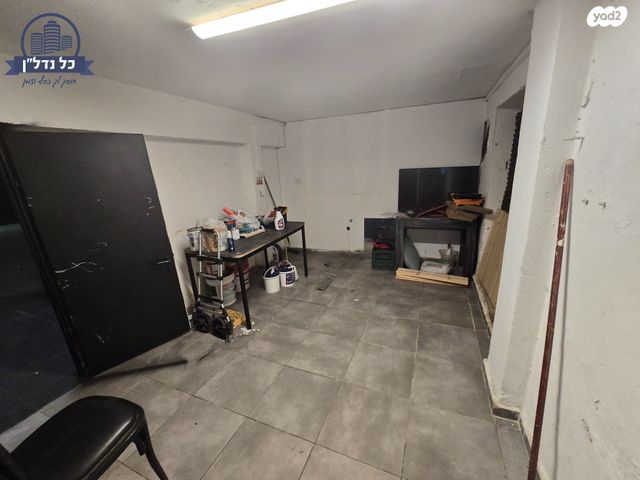 אולמות, בר יוחאי, גבעת הרצל, אזור המלאכה יפו, תל אביב יפו