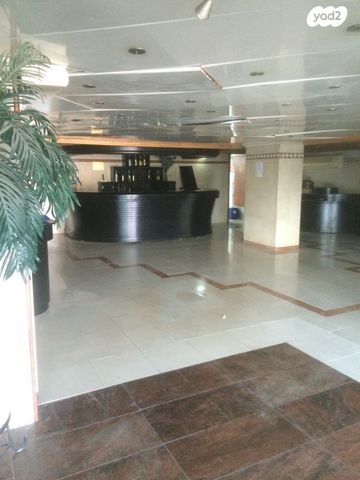 חנויות/ שטח מסחרי, דרך דגניה, אזור תעשיה קרית אליעזר, נתניה