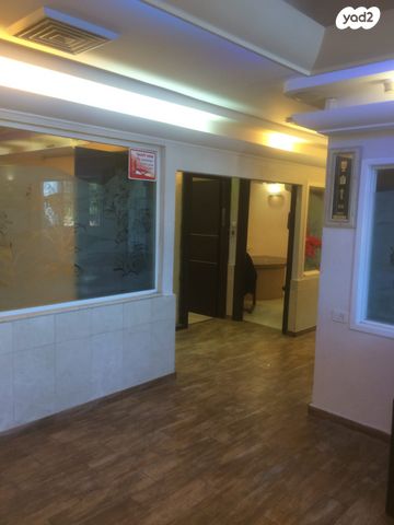 חנויות/ שטח מסחרי, דרך דגניה, אזור תעשיה קרית אליעזר, נתניה