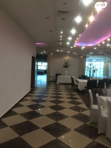 חנויות/ שטח מסחרי, דרך דגניה, אזור תעשיה קרית אליעזר, נתניה