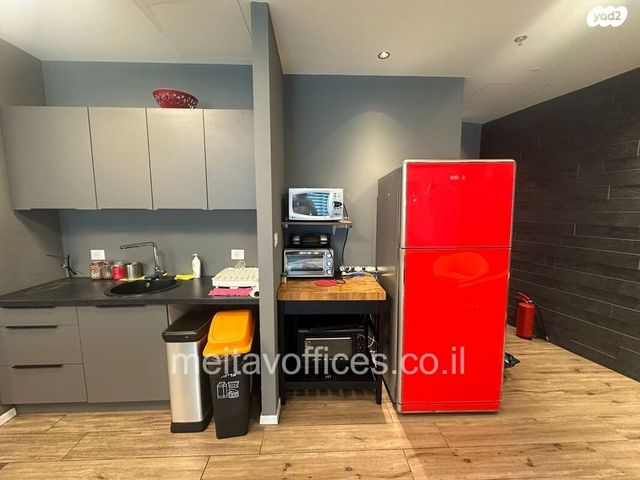 משרדים, דרך מנחם בגין 150, מונטיפיורי, הרכבת, תל אביב יפו