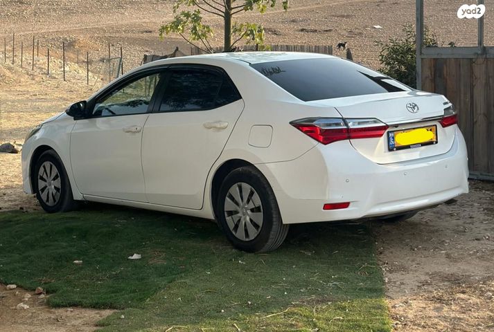 מודעת רכב טויוטה קורולה