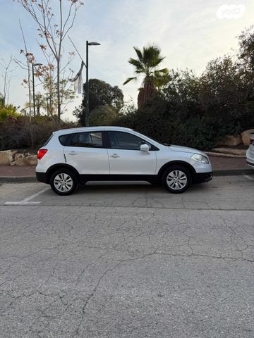 סוזוקי קרוסאובר