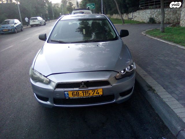 מיצובישי לנסר