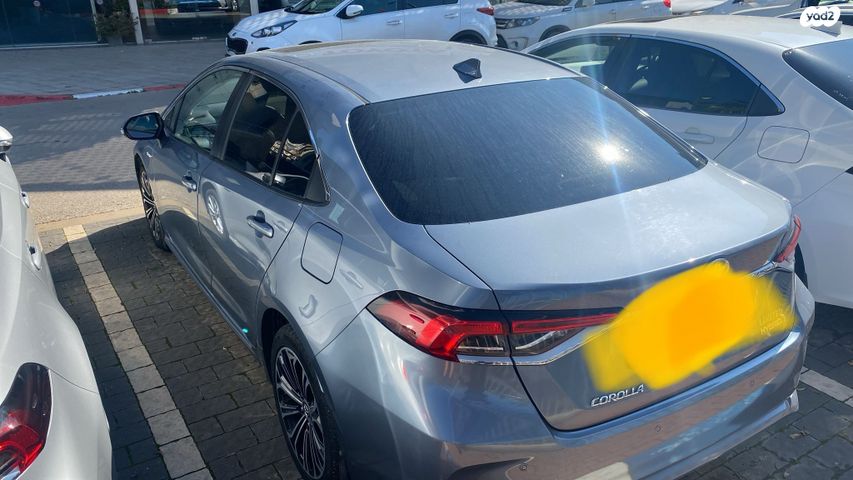 מודעת רכב טויוטה קורולה