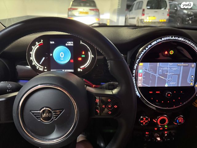 מודעת רכב מיני קופר