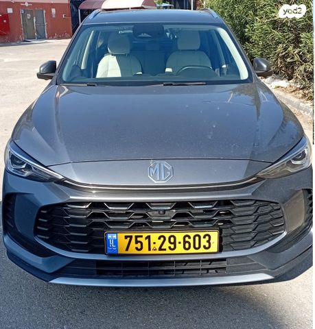 מודעת רכב אם ג'י ZS