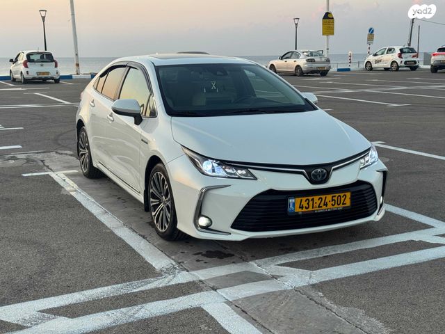 מודעת רכב טויוטה קורולה