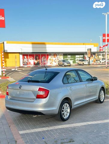 מודעת רכב סקודה ראפיד