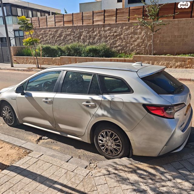 טויוטה קורולה