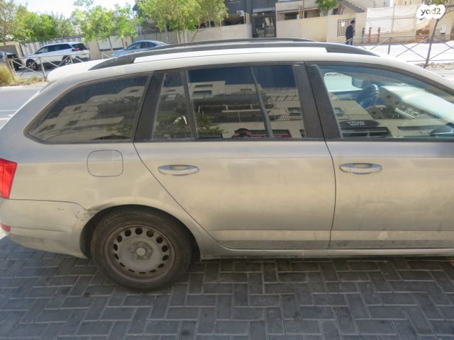 סקודה אוקטביה 