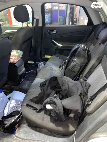 פורד מונדאו