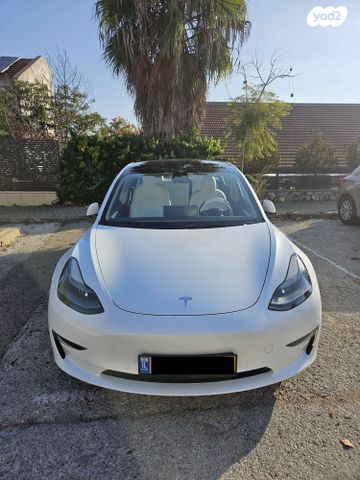 טסלה מודל 3