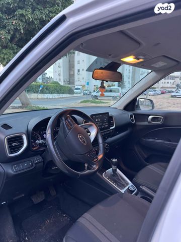 מודעת רכב יונדאי וניו